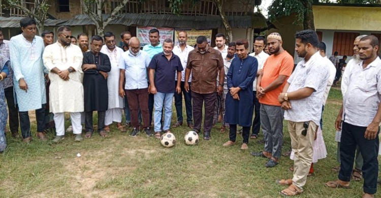 মহাদেবপুরের চেরাগপুর ইউনিয়ন কৃষকদলের আয়োজনে শহীদ জিয়া স্মৃতি ফুটবল টুর্নামেন্ট এর উদ্বোধন অনুষ্ঠান অনুষ্ঠিত