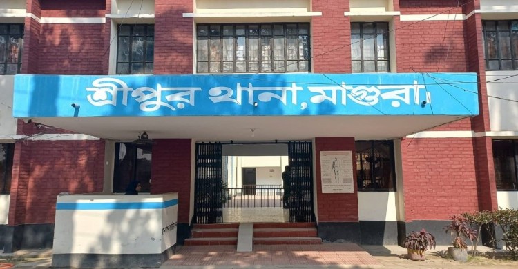 শ্রীপুরে যুবদল নেতার হামলায় পণ্ড আইনশৃঙ্খলা বিষয়ক সচেতনামূলক সভা, থানায় অভিযোগের প্রস্তুতি
