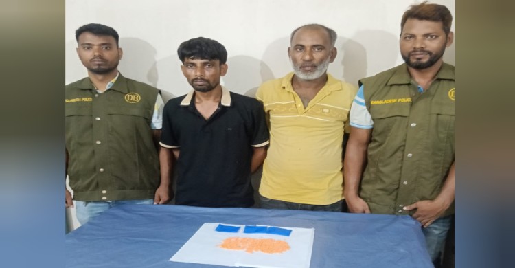 ঠাকুরগাঁওয়ে মা/দকসহ ২ ব্যবসায়ি গ্রেফ/তার