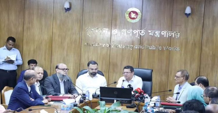 গৃহায়ণ ও গণপূর্তমন্ত্রী জাকারিয়া তাহের সুমন: তরুণ প্রজন্মকে মাঠমুখী করতে মাঠের বিকল্প নেই