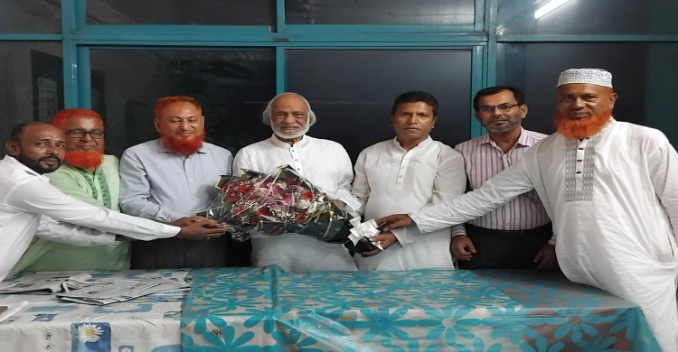 গনপ্রজাতন্ত্রী বাংলাদেশ সরকারের স্থানীয় সরকার, পল্লী উন্নয়ন ও সমবায় মন্ত্রী জনাব ডক্টর আবদুল মঈন খান এমপি মহোদয় এর বাস ভবনে কুমিল্লা কেন্দ্রীয় সমবায় ব্যাংক লিঃ এর ব্যবস্হাপনা কমিটির নির্বাচিত সদস্যগণ এক সৌজন্য সাক্ষাৎ